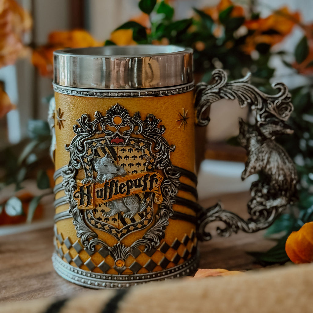 Produktbild Harry Potter - Hufflepuff Logo Krug deluxe