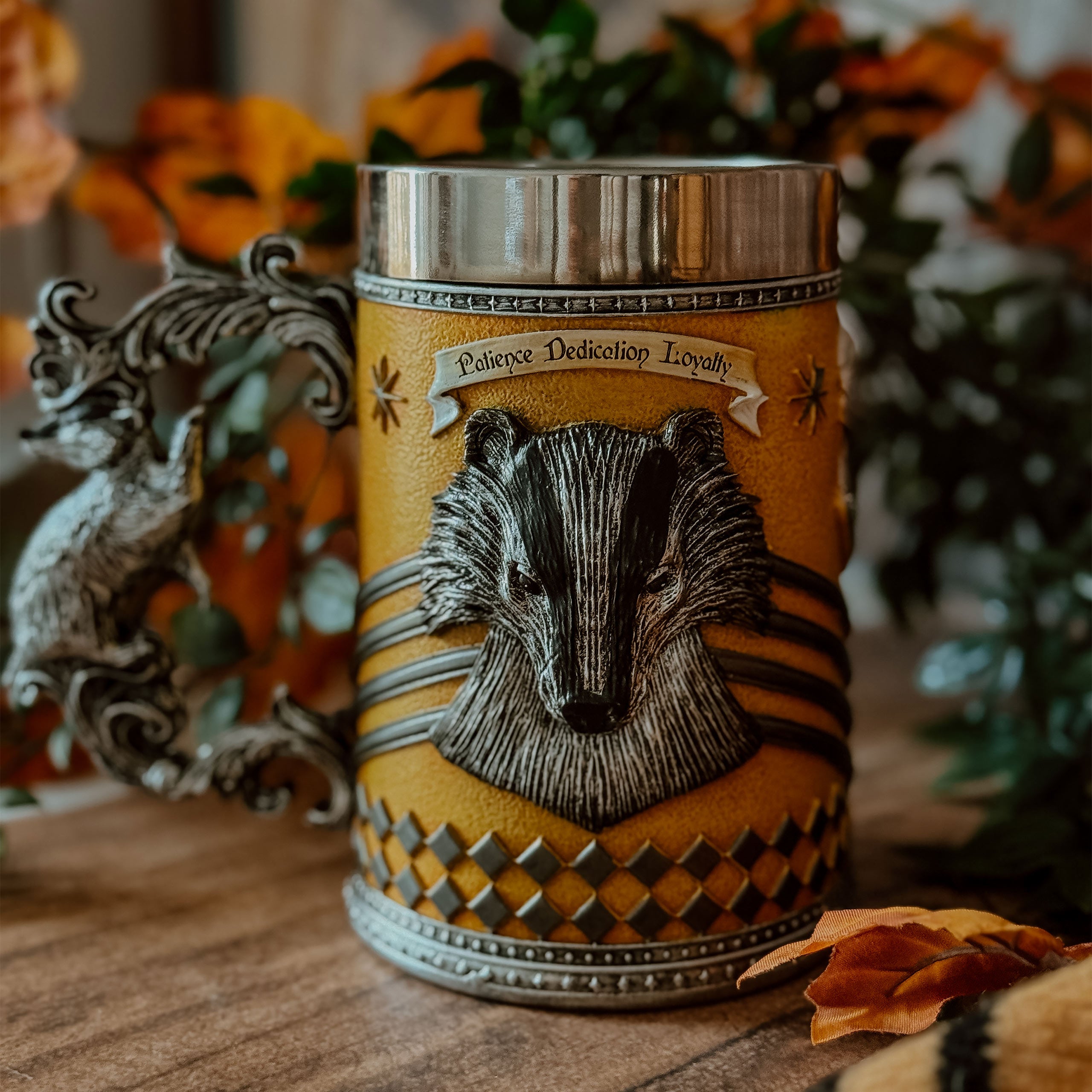 Produktbild Harry Potter - Hufflepuff Logo Krug deluxe