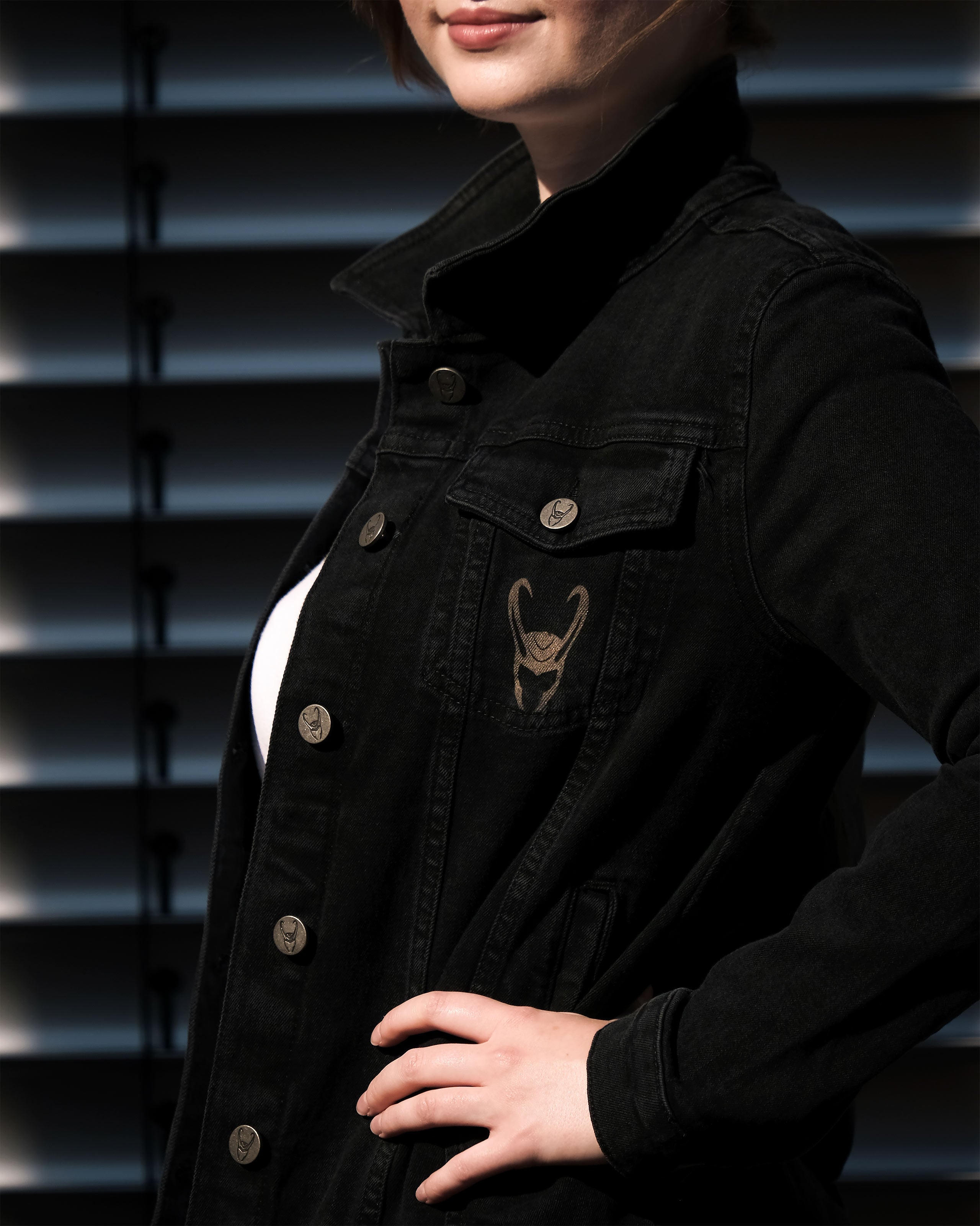 Produktbild Loki - Logo Jeansjacke Damen schwarz