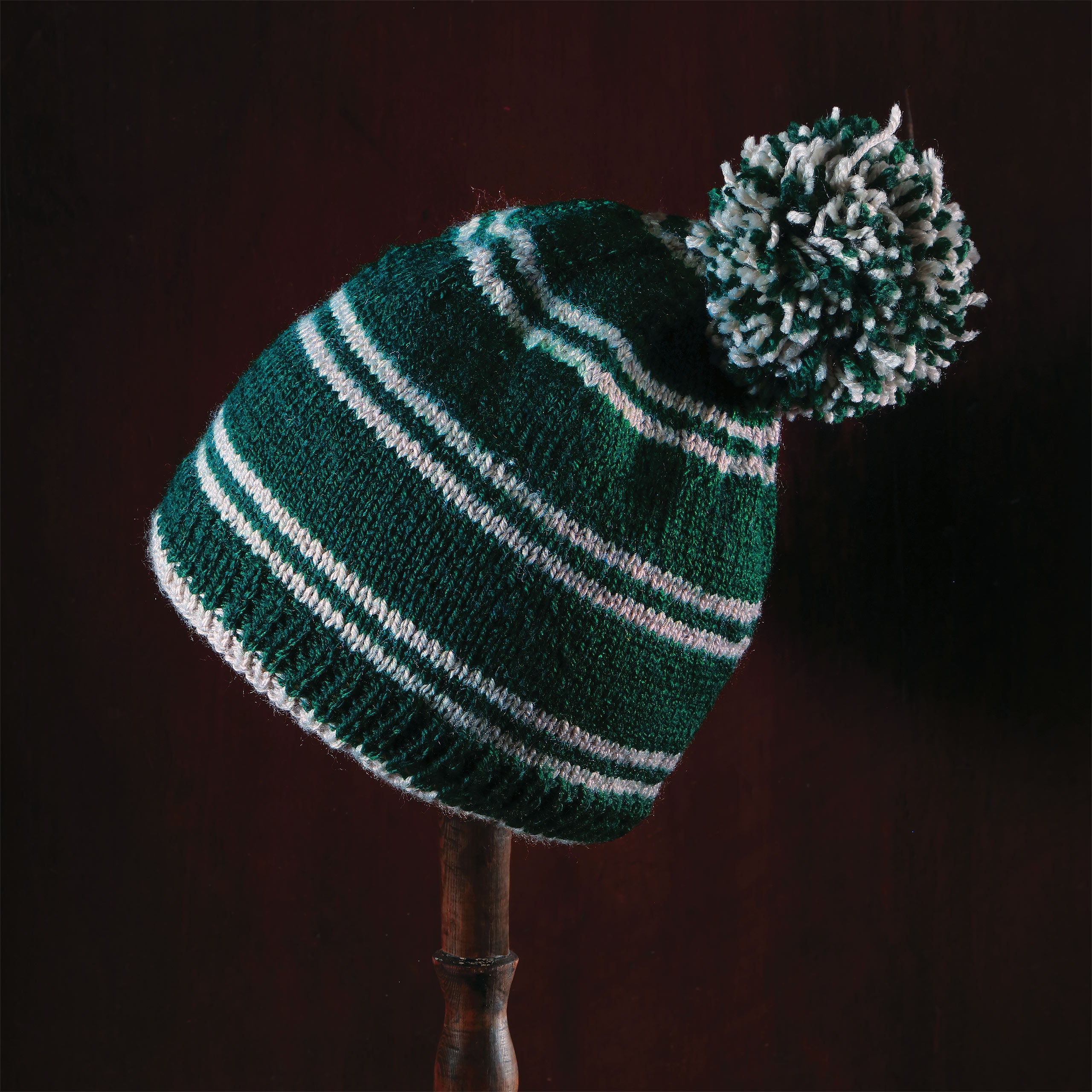 Produktbild Slytherin Bommelmütze Strick-Set - Harry Potter