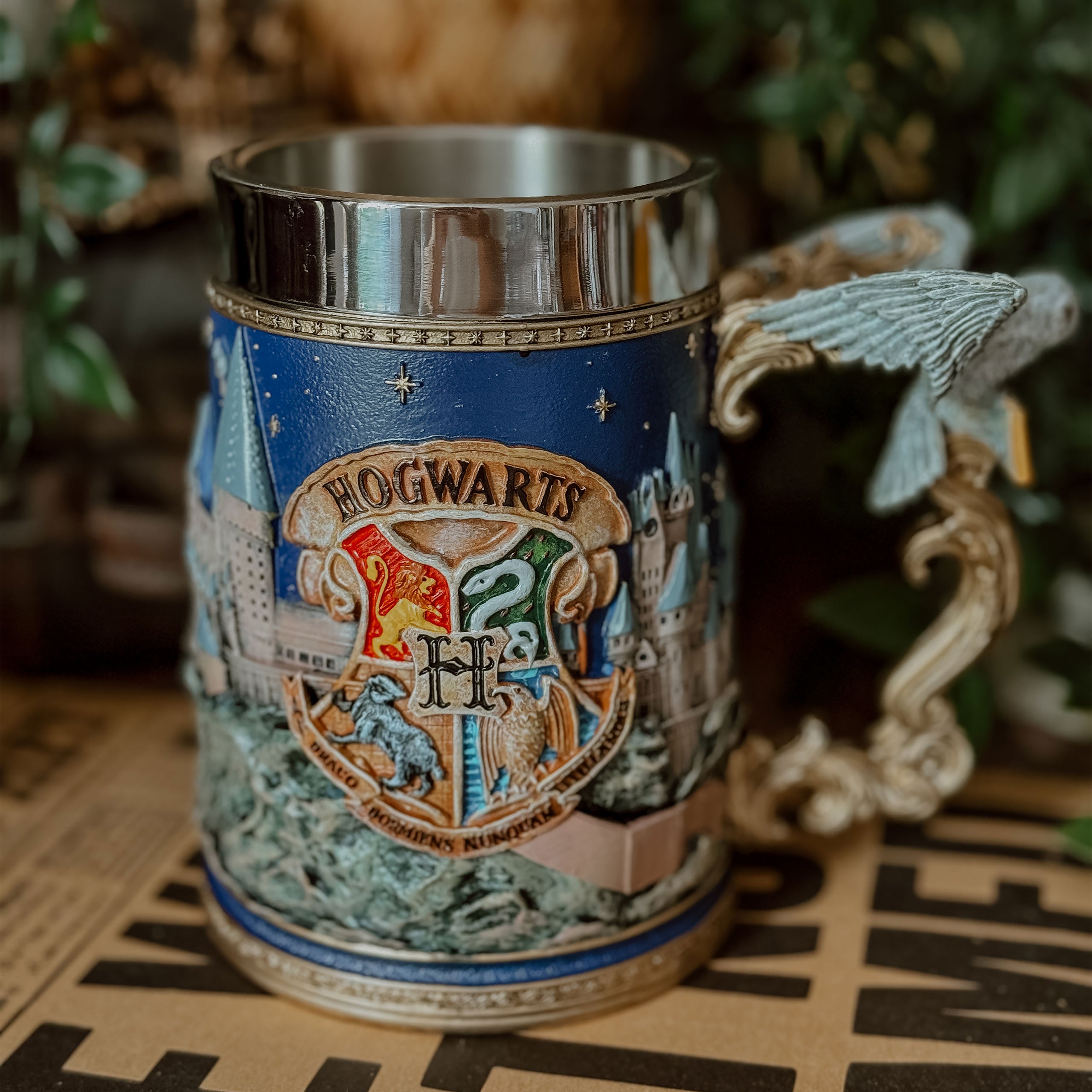Produktbild Harry Potter - Hogwarts Logo Krug deluxe