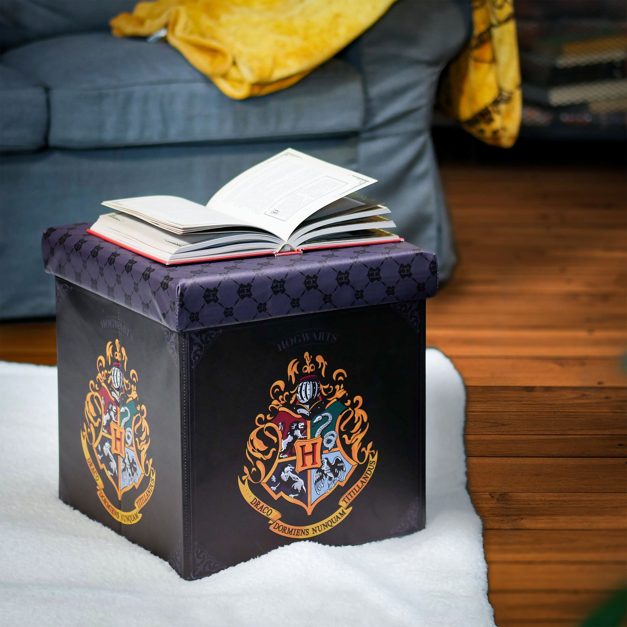 Produktbild Harry Potter - Hogwarts Hocker mit Stauraum