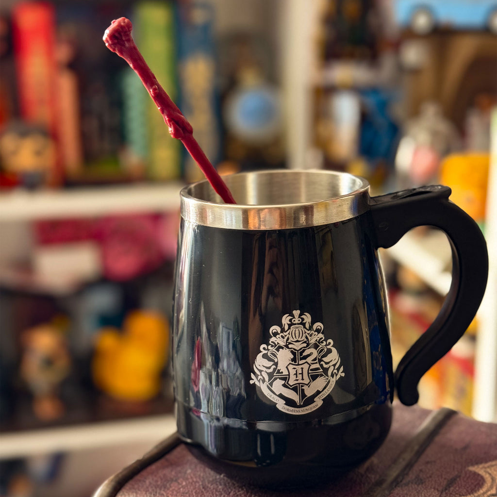 Produktbild Harry Potter - Hogwarts Tasse mit Rührfunktion und Zauberstab