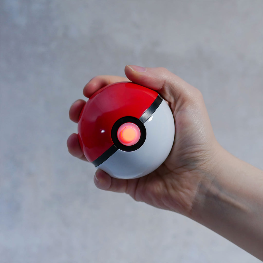 Produktbild Pokemon - Pokeball Replik mit Licht