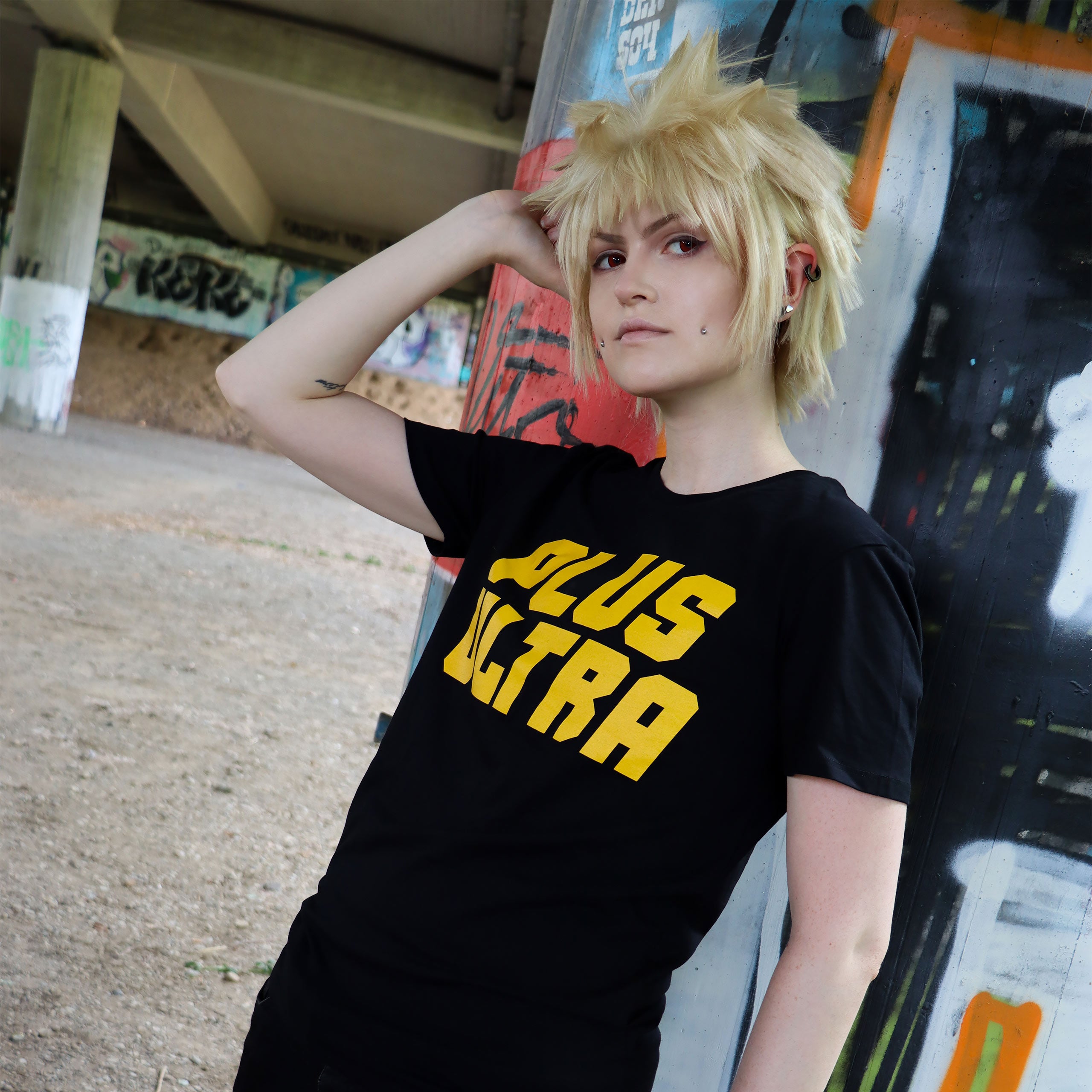 Produktbild Plus Ultra T-Shirt für My Hero Academia Fans schwarz