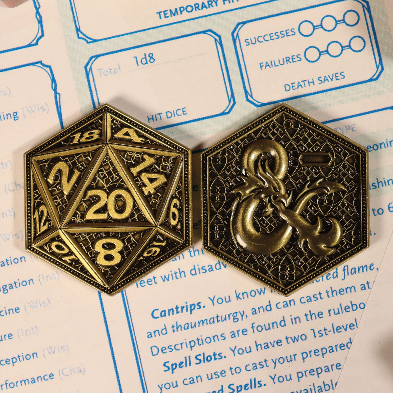 Produktbild Dungeons & Dragons - Würfel Sammlermünze limitiert