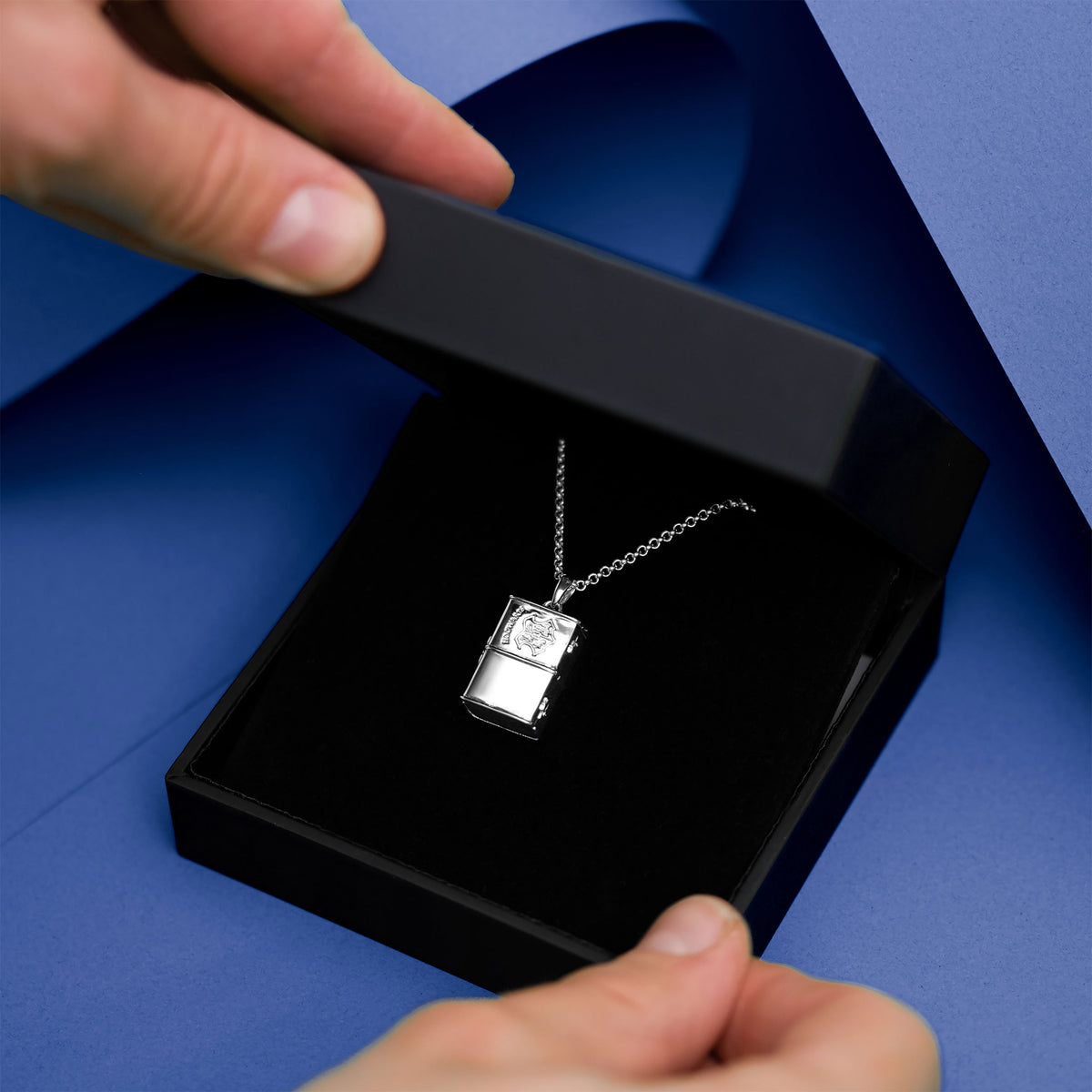 Produktbild Harry Potter - Hogwarts Koffer Kette