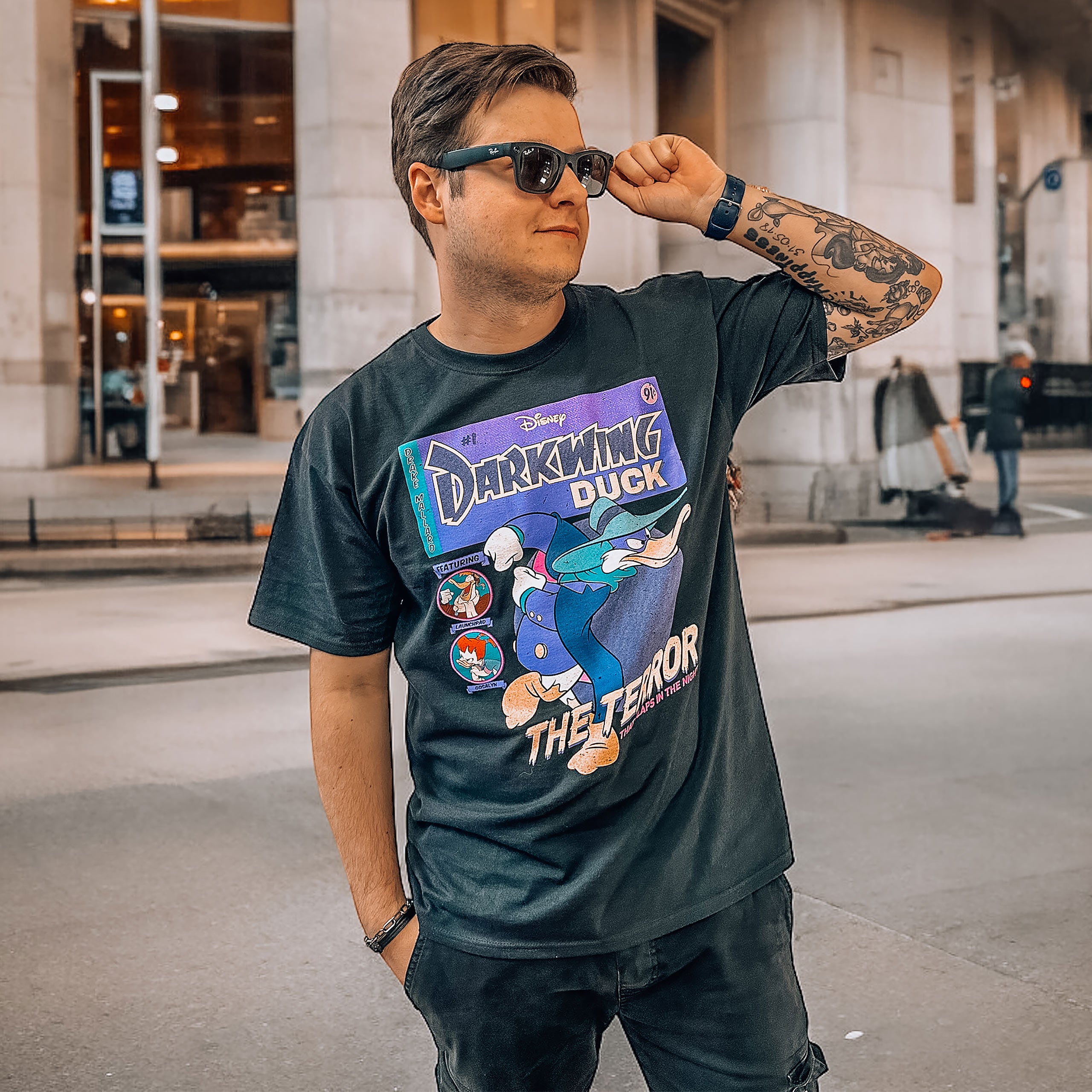 Produktbild Darkwing Duck - Comic Cover T-Shirt schwarz