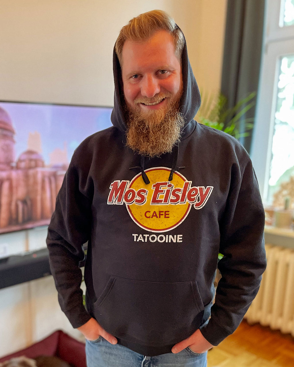 Produktbild Mos Eisley Cafe Hoodie für Star Wars Fans schwarz