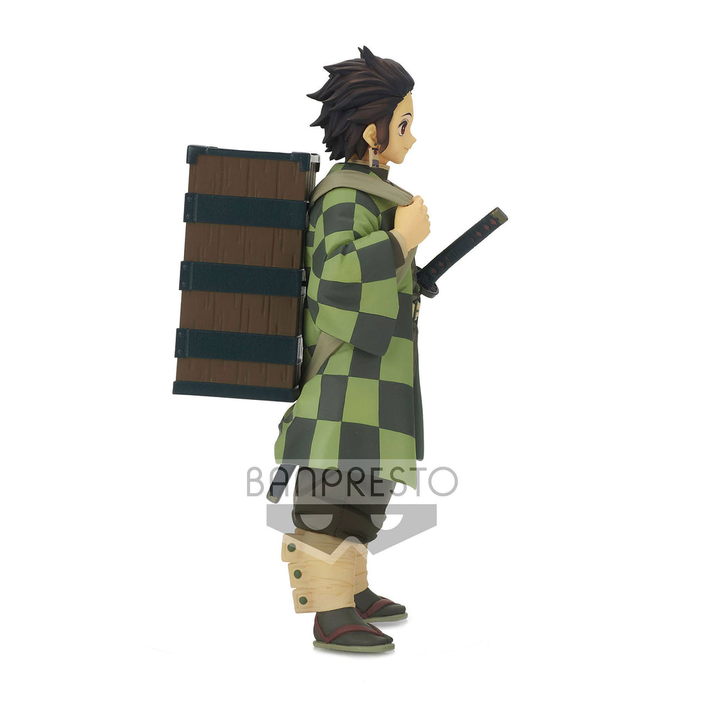 Produktbild Demon Slayer - Tanjiro Kamado mit Nezuku Box Figur 16,5 cm