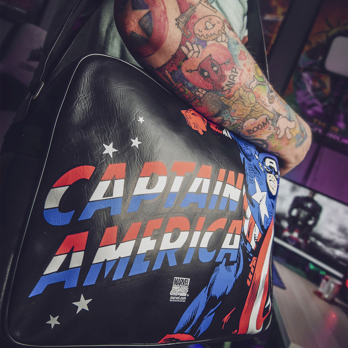 Produktbild Captain America - Umhängetasche schwarz