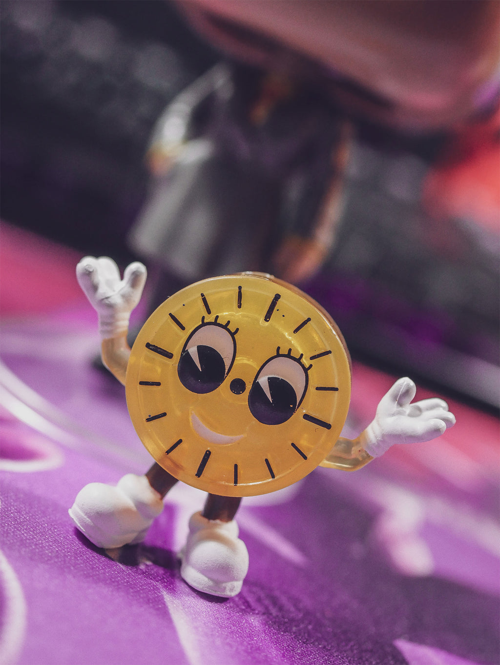Produktbild Loki - Ravonna Renslayer mit Miss Minutes Funko Pop Figur