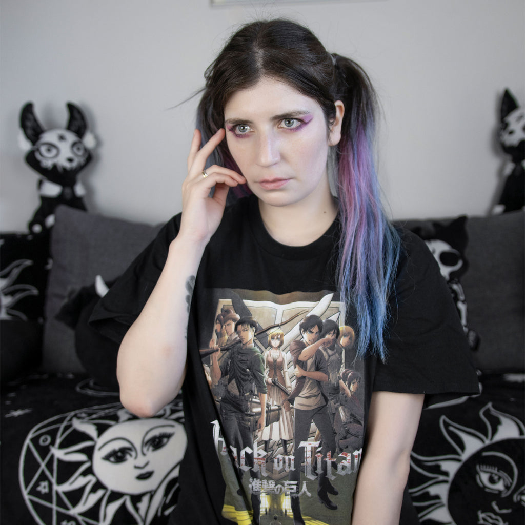 Produktbild Attack on Titan - Group T-Shirt schwarz
