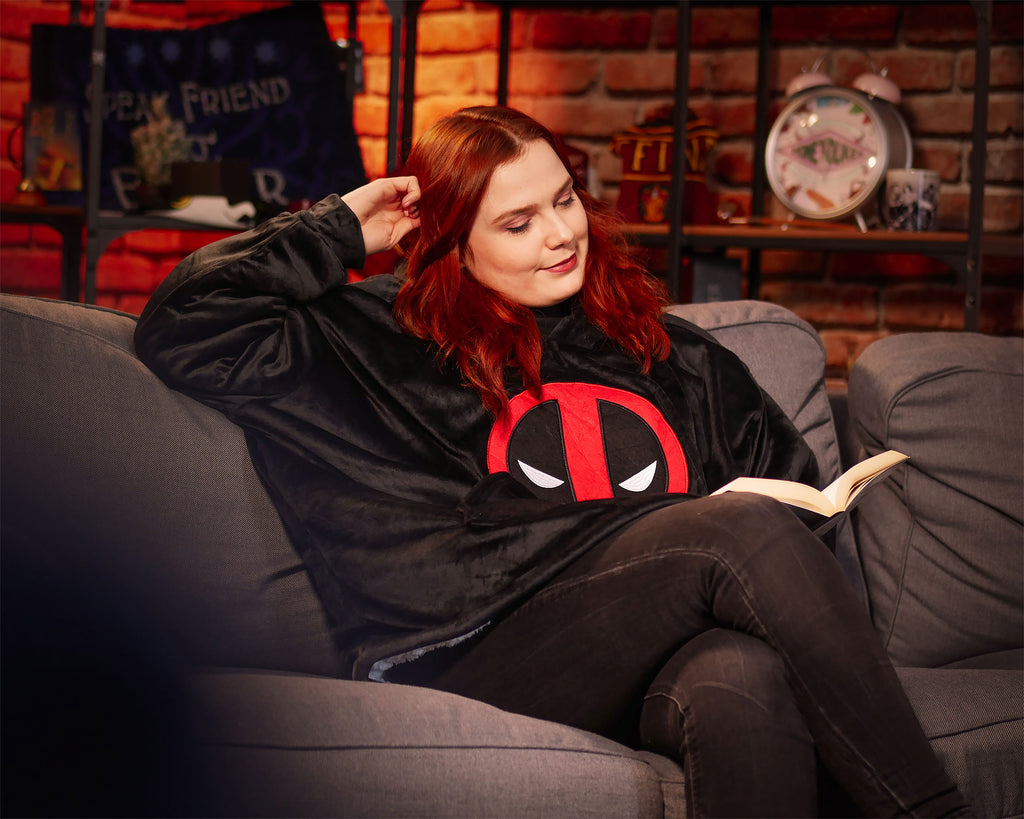 Produktbild Deadpool - Logo Oversize Kuschelpullover schwarz