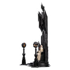 Product image The Lord of the Rings - Saruman the White Statue deluxe 1:6
