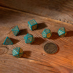Produktbild Witcher - Triss Beautiful Healer RPG Würfel Set 7tlg mit Sammlermünze