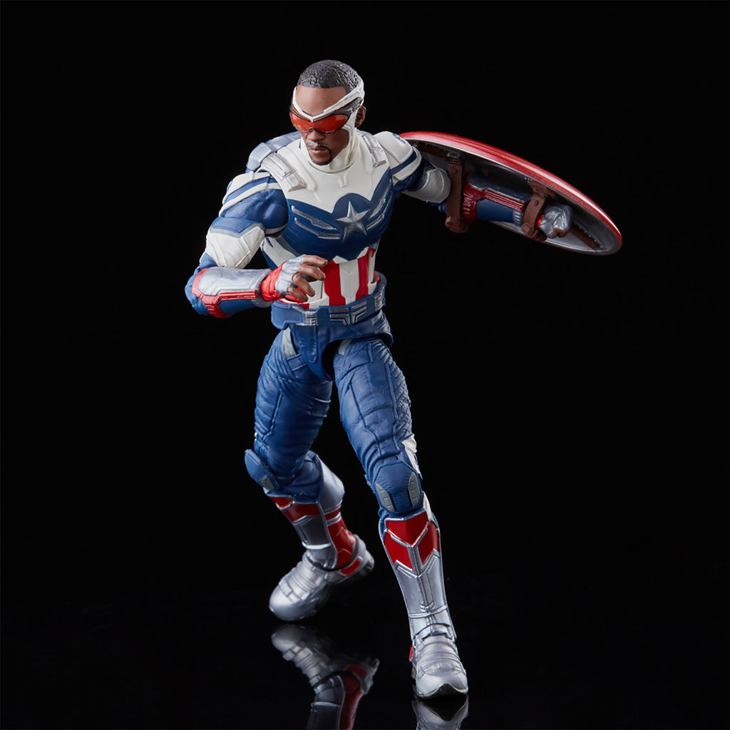 Produktbild Captain America - Sam Wilson & Steve Rogers Actionfiguren-Set