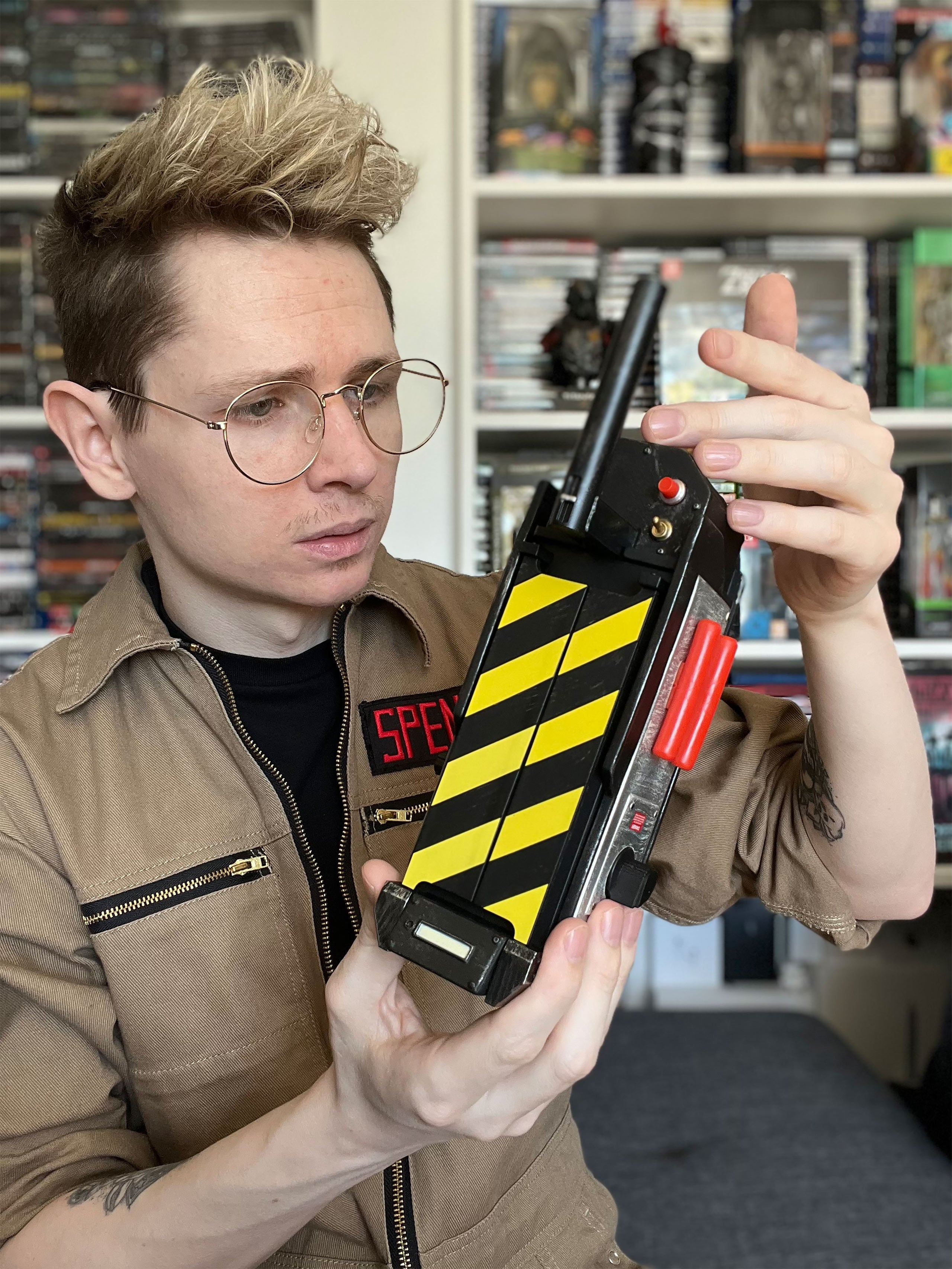 Produktbild Ghostbusters - Geisterfalle Replik mit Raucheffekt