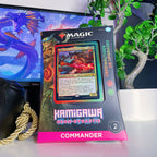Produktbild Magic The Gathering - Kamigawa Neon-Dynastie Commander Deck Überwältigende Upgrades