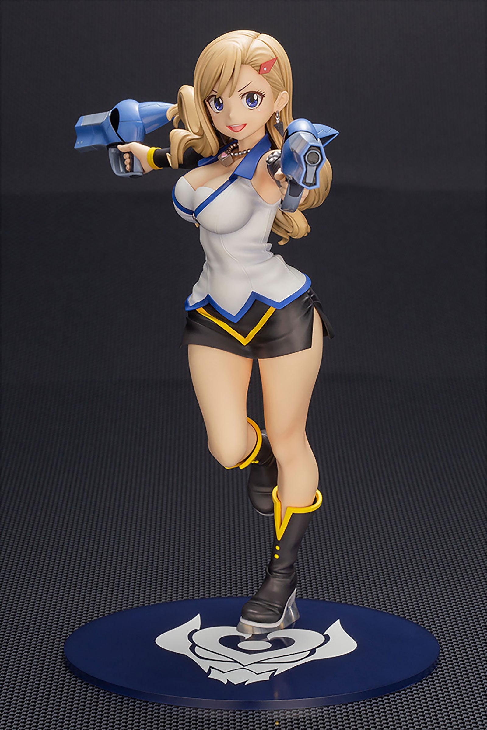 Produktbild Edens Zero - Rebecca Bluegarden ARTFX J Statue Bonus Edition