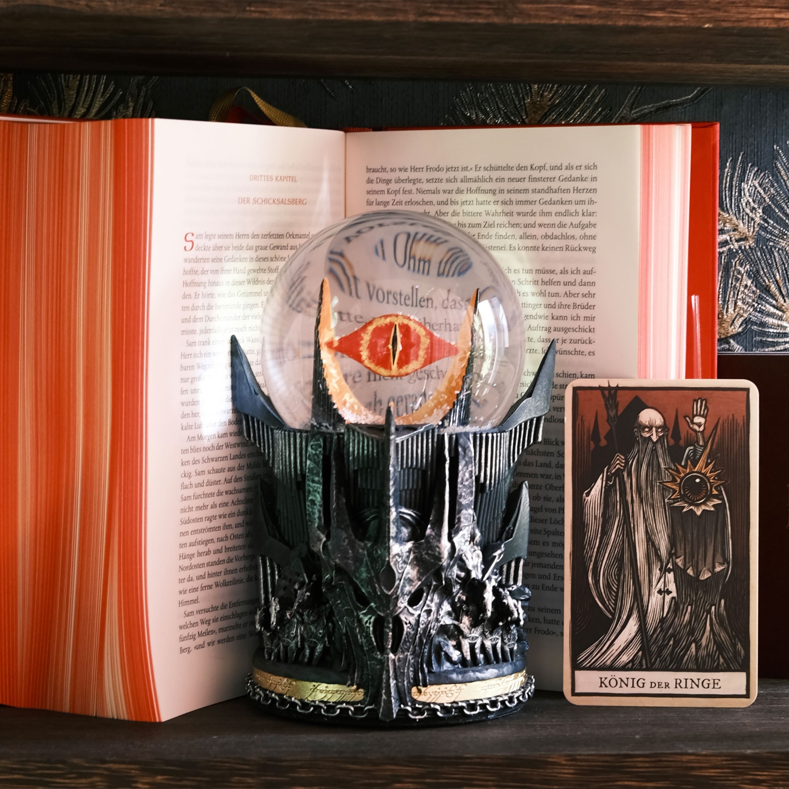 Produktbild Der Herr der Ringe - Sauron Schneekugel deluxe