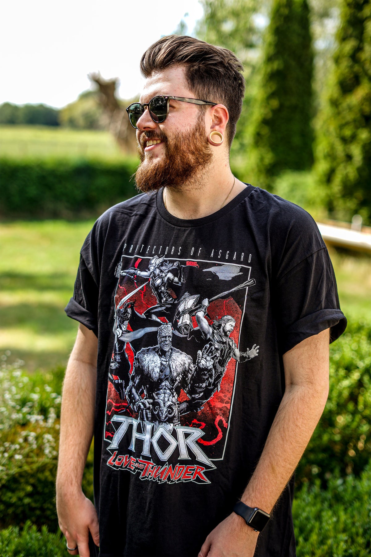 Produktbild Thor Love & Thunder - Protectors of Asgard T-Shirt schwarz