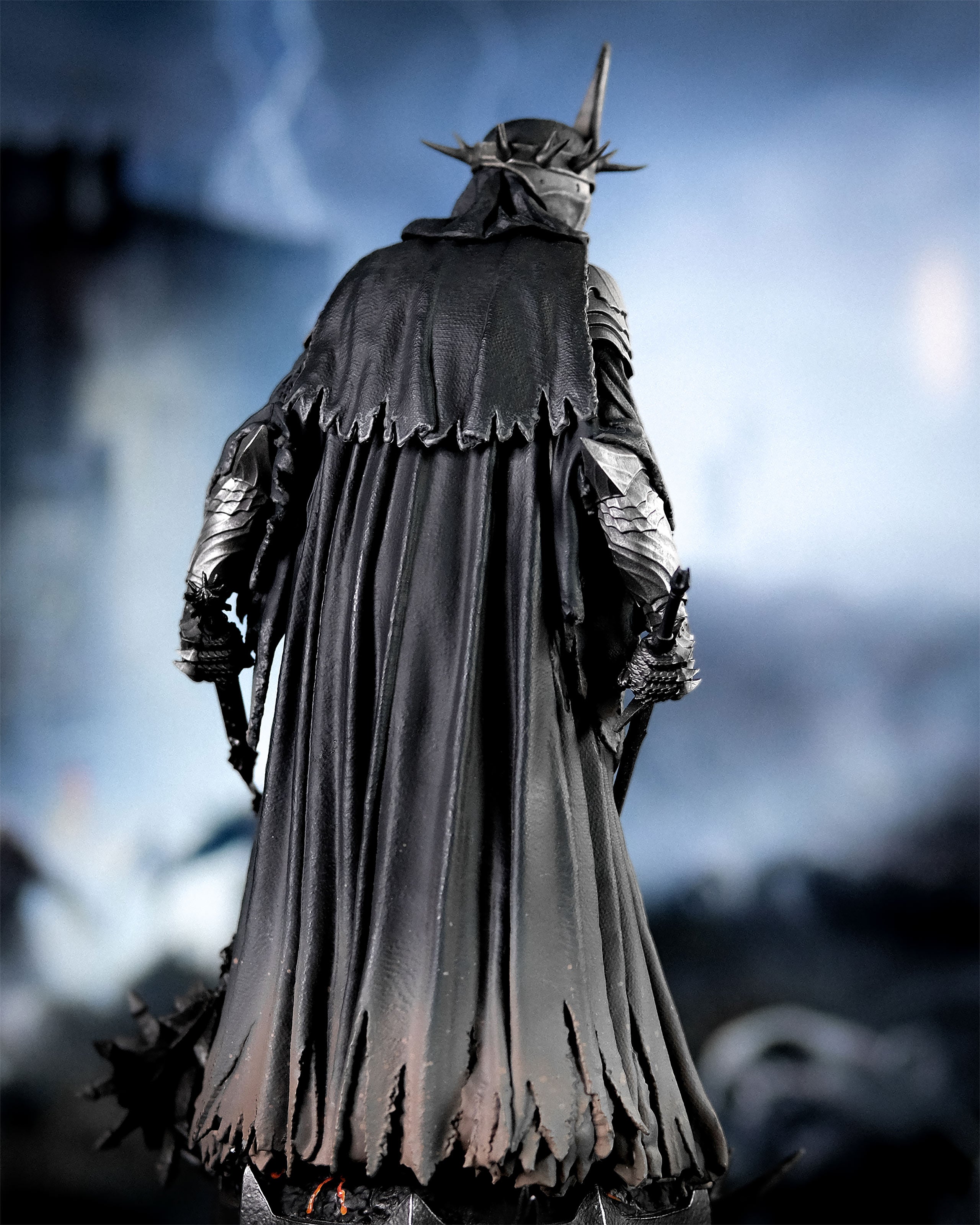 Produktbild Der Herr der Ringe - Hexenkönig von Angmar Saga BDS Art Scale Deluxe Statue
