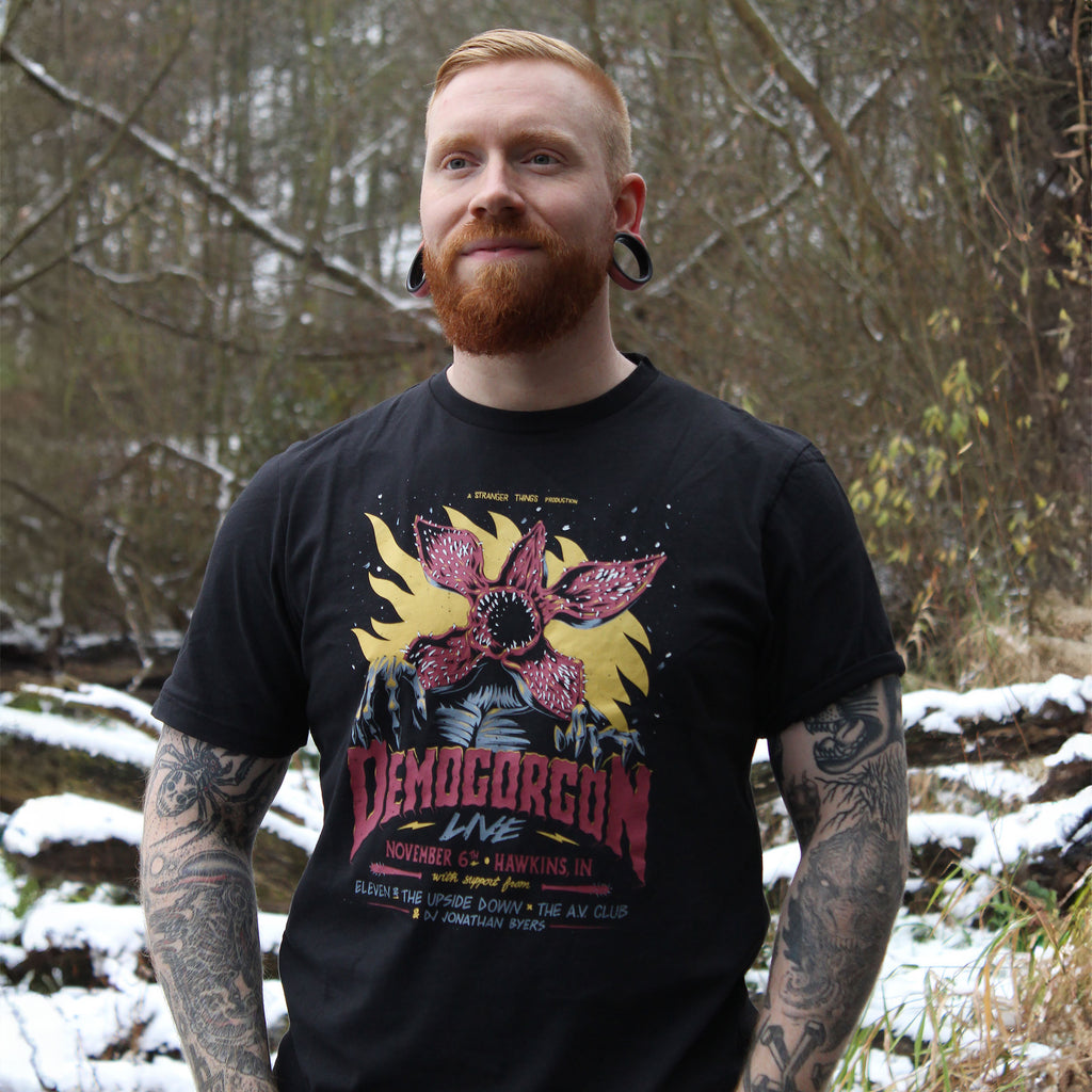 Produktbild Stranger Things - Demogorgon Live Poster T-Shirt schwarz