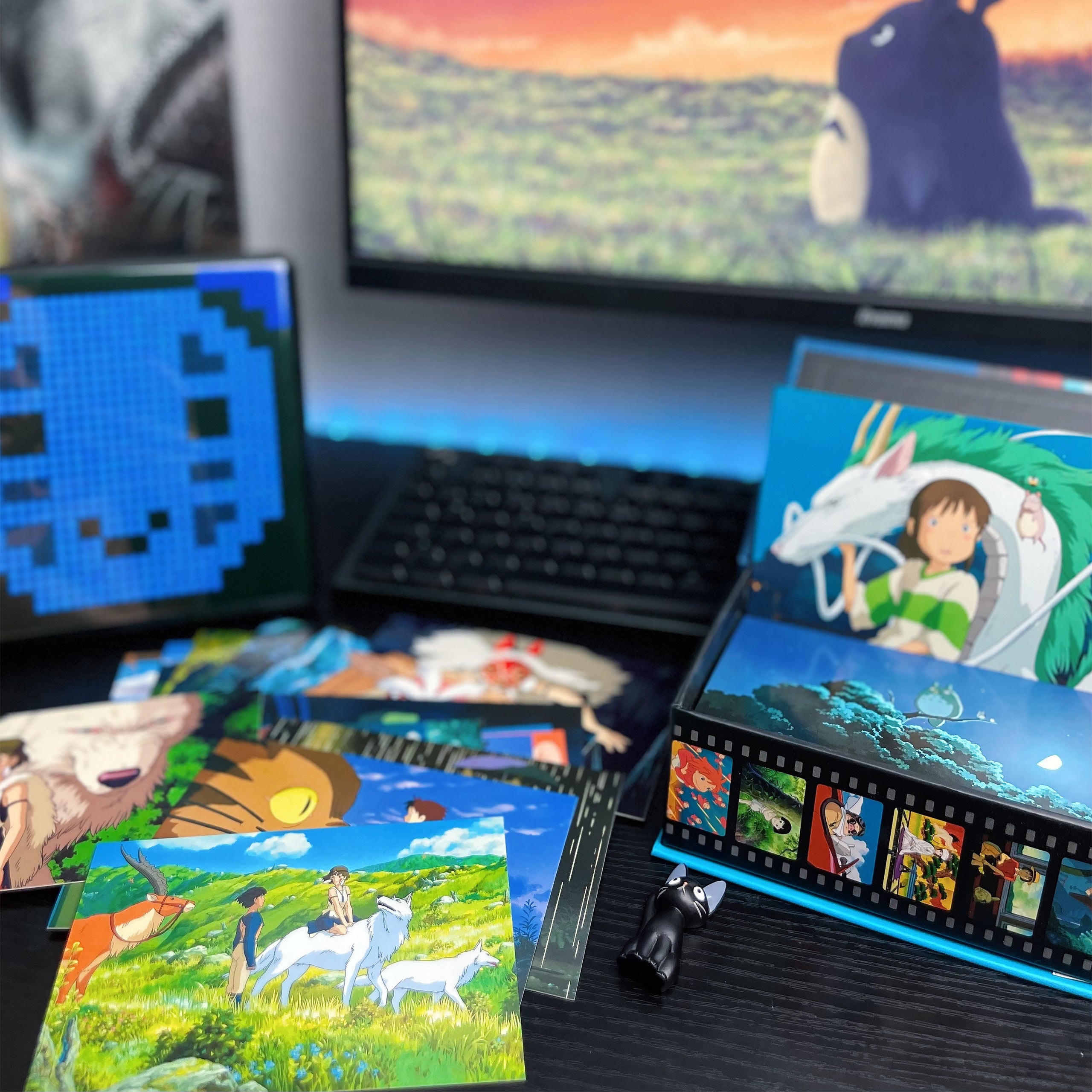 Produktbild Studio Ghibli - 100 Postkarten in Geschenkbox