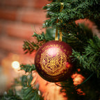 Produktbild Harry Potter - Hogwarts Weihnachtskugel mit Kette