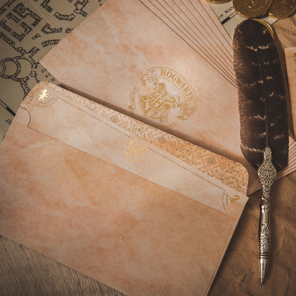 Produktbild Harry Potter - Schreibfeder mit Hogwarts Briefpapier Set