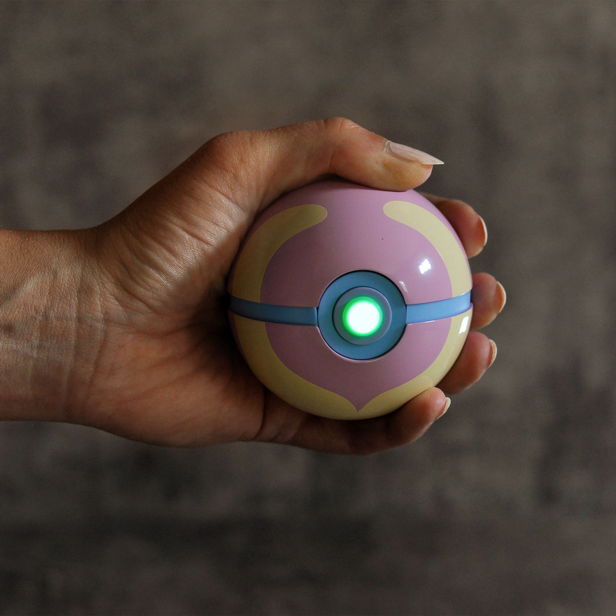 Produktbild Pokemon - Heilball Replik mit Licht