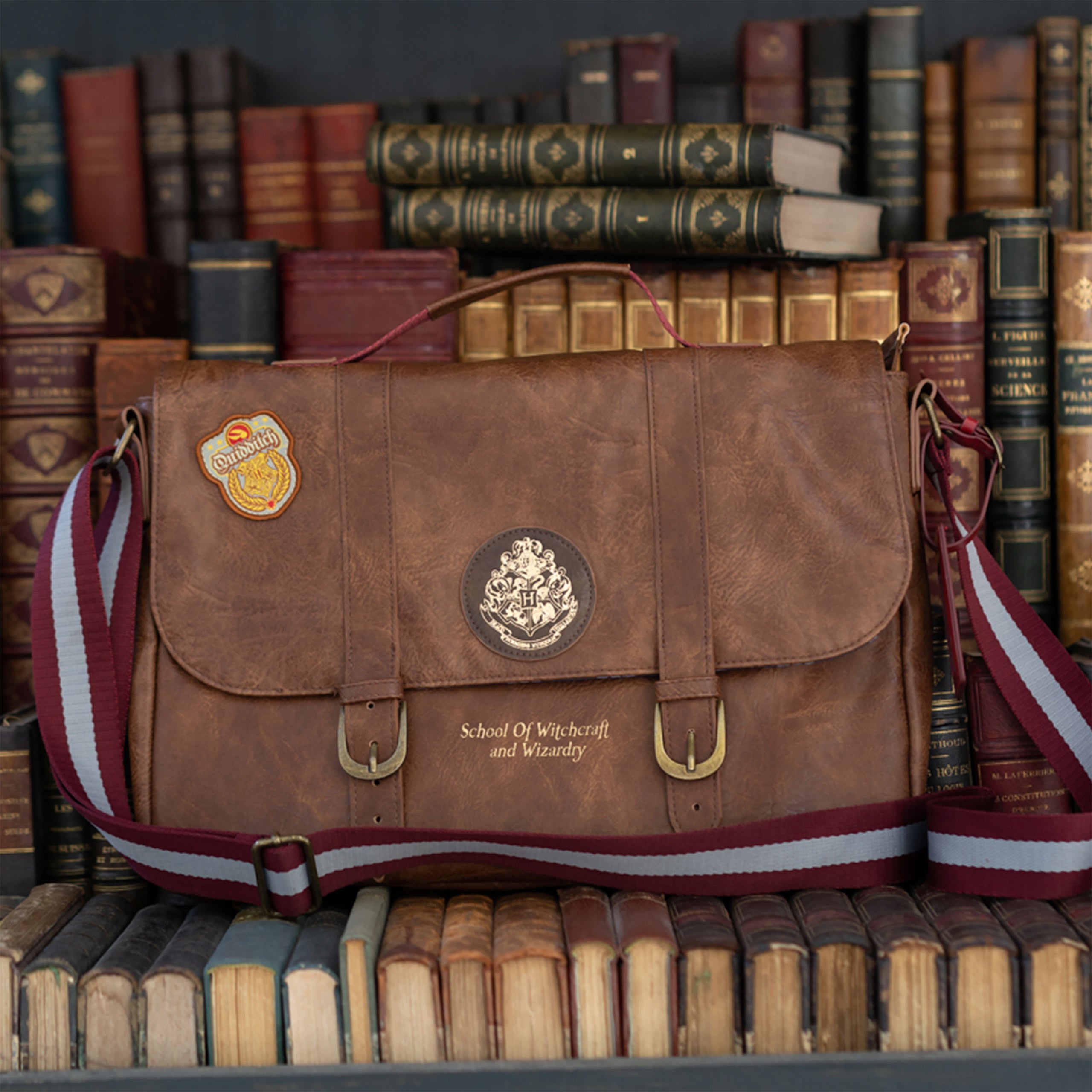 Produktbild Harry Potter - Hogwarts Alumni Umhängetasche