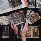 Produktbild Das Der Herr der Ringe-Tarot - Kartenspiel