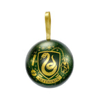 Produktbild Harry Potter - Weihnachtskugel mit Slytherin Wappen Kette