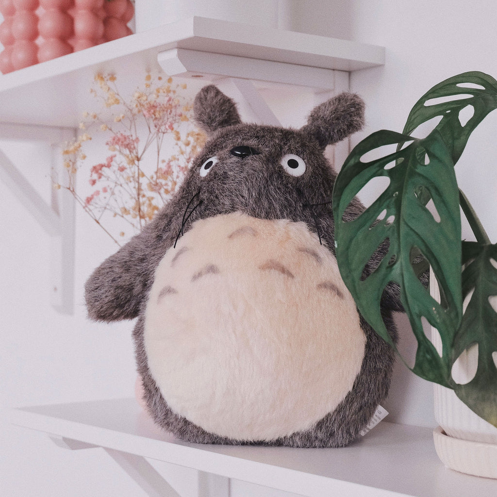 Produktbild Totoro Plüsch Figur grau
