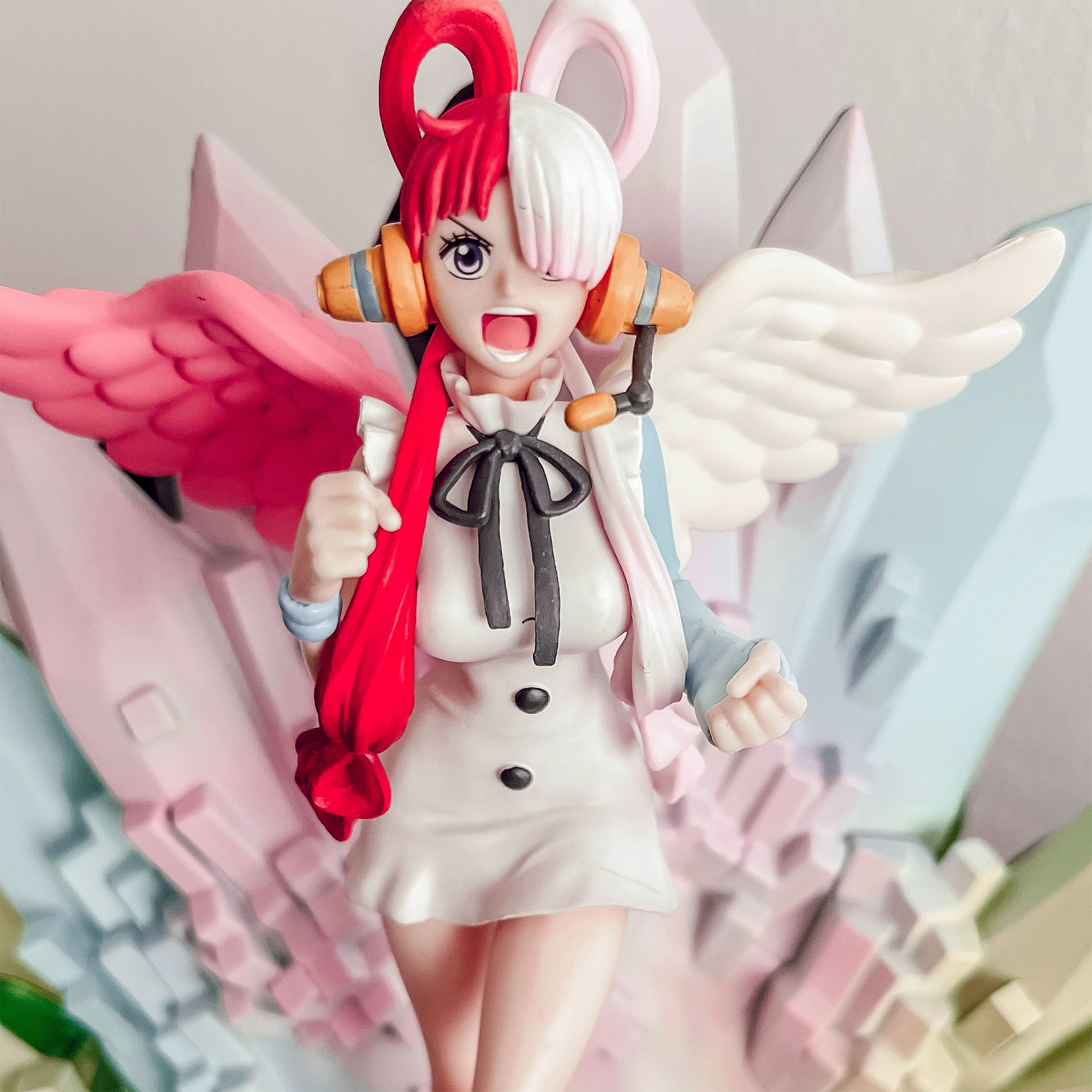 Produktbild One Piece Red - Shanks & Uta Diorama Figur