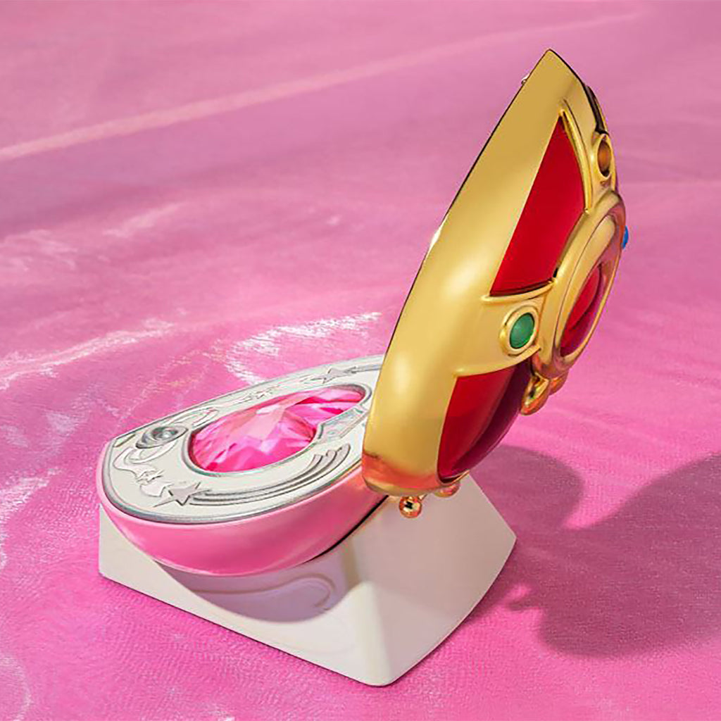 Produktbild Sailor Moon - Cosmic Heart Compact Brosche Replik