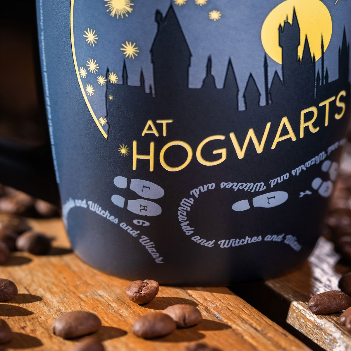 Produktbild Harry Potter - Rather Stay At Hogwarts Tasse