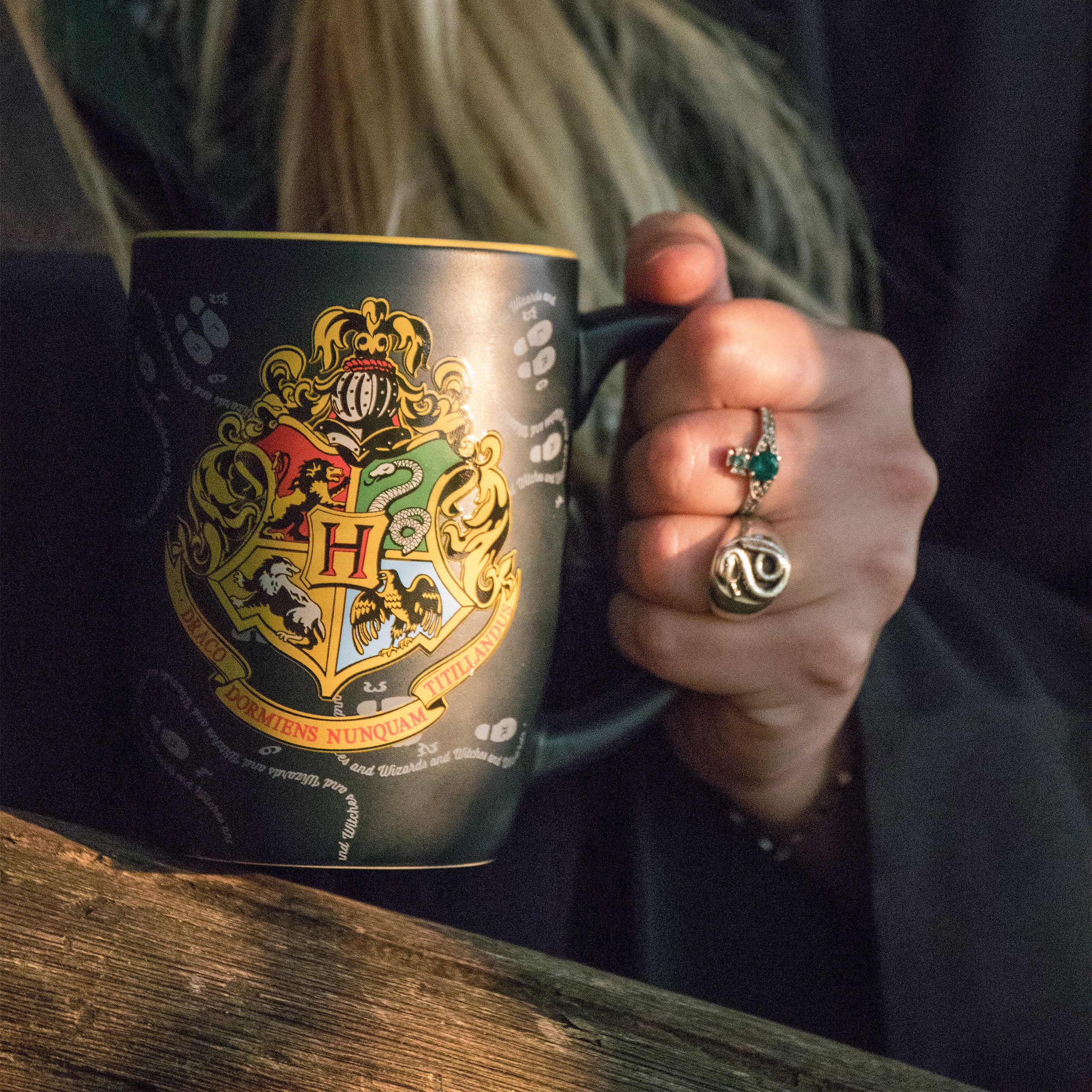 Produktbild Harry Potter - Rather Stay At Hogwarts Tasse