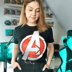 Produktbild Avengers - Logo T-Shirt schwarz