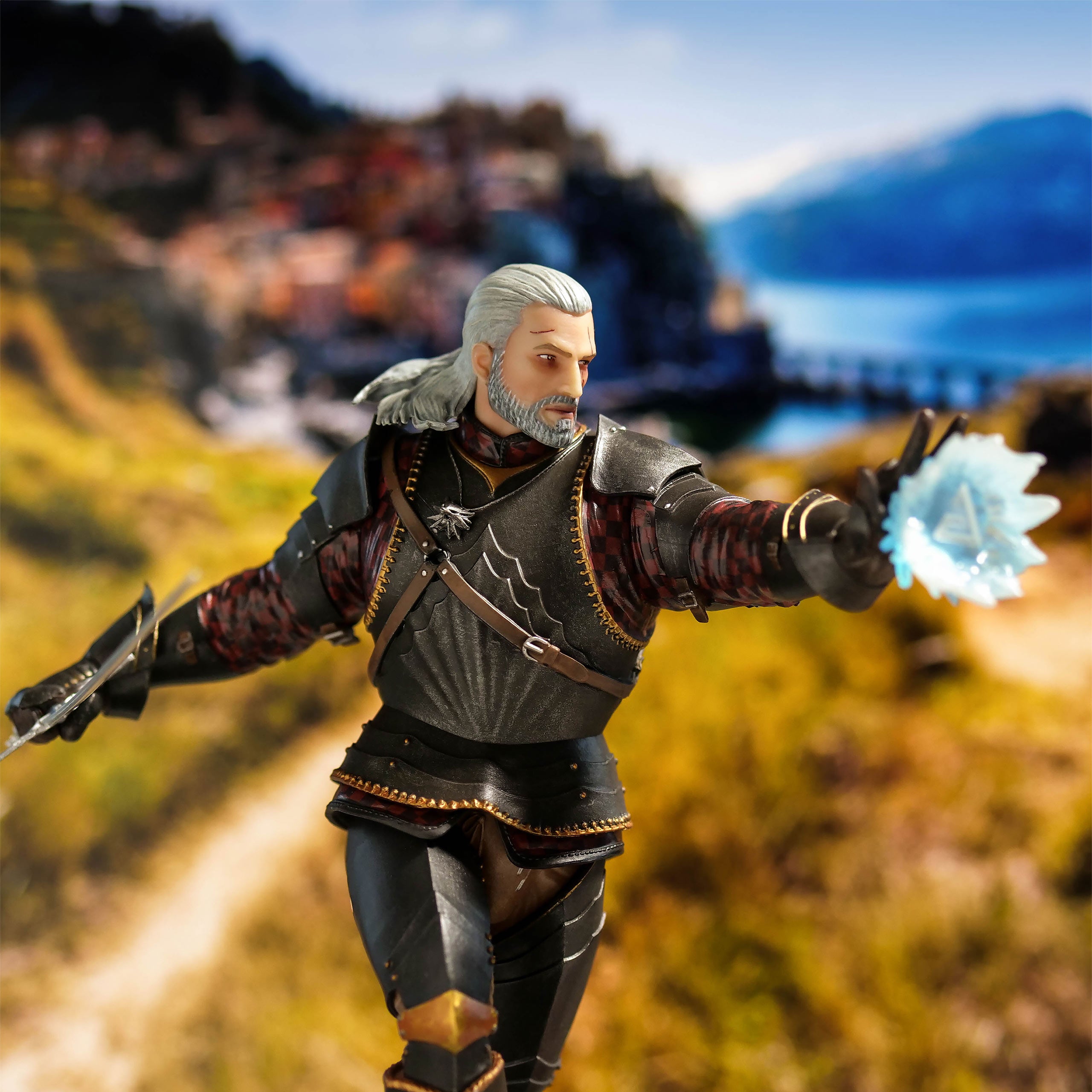 Produktbild Witcher 3 - Geralt Toussaint Tourney Armor Statue