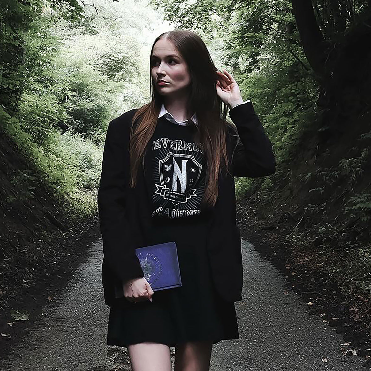 Produktbild Wednesday - Nevermore Academy T-Shirt schwarz