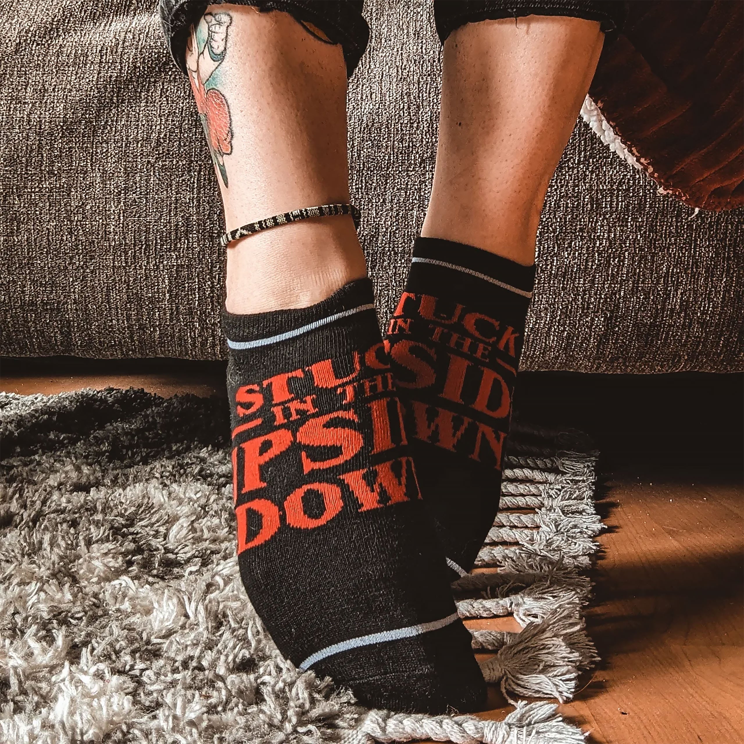Produktbild Stranger Things - Stuck in the Upside Down Socken