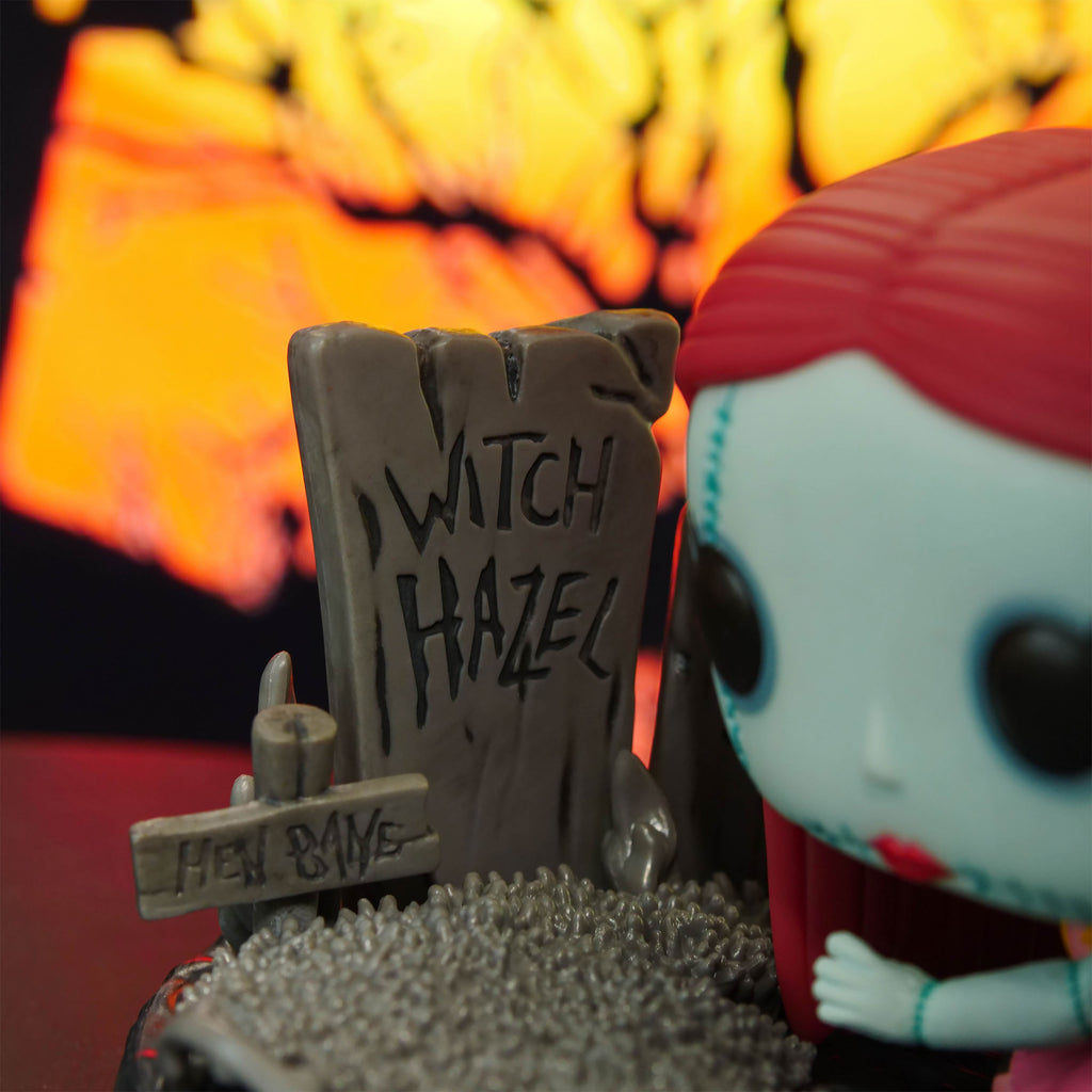 Produktbild Nightmare Before Christmas - Sally mit Grabstein Funko Pop Figur