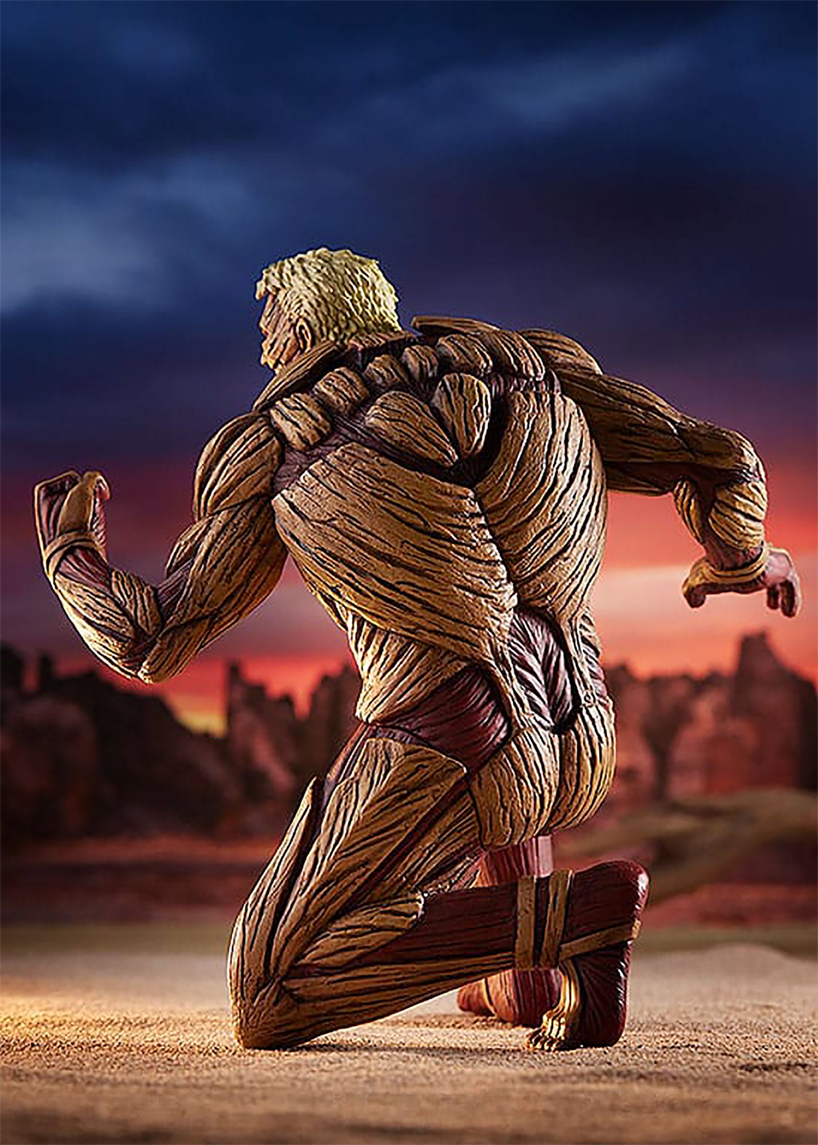 Produktbild Attack on Titan - Reiner Braun Figur Armored Titan Version