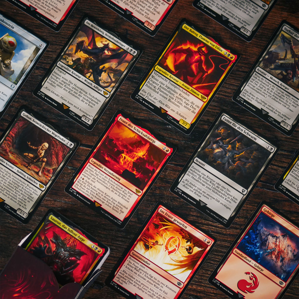 Product image The Lord of the Rings Middle Earth Feast and Companions Commander Deck - Magic The Gathering