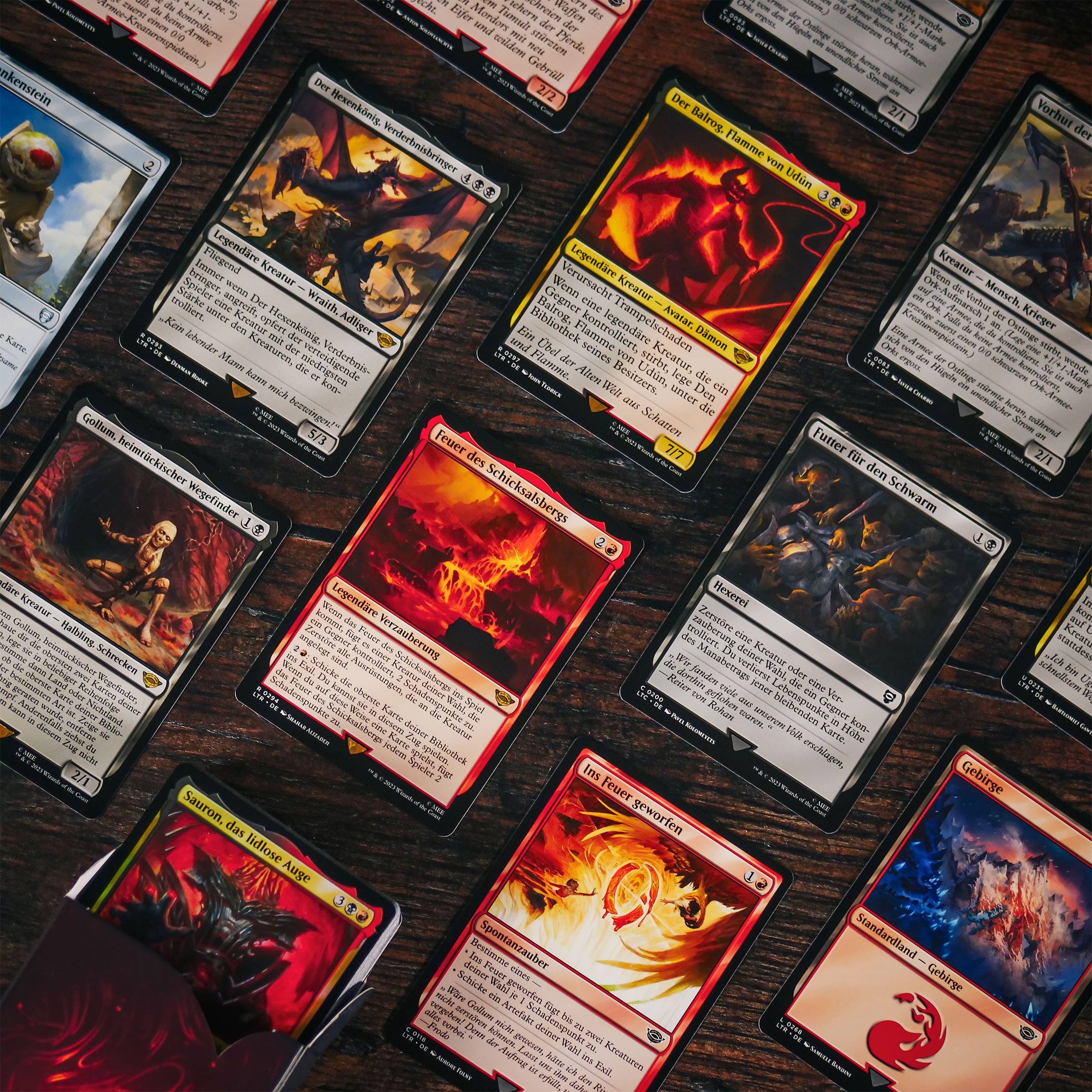 Produktbild Der Herr der Ringe Mittelerde Die Horden Mordors Commander Deck - Magic The Gathering