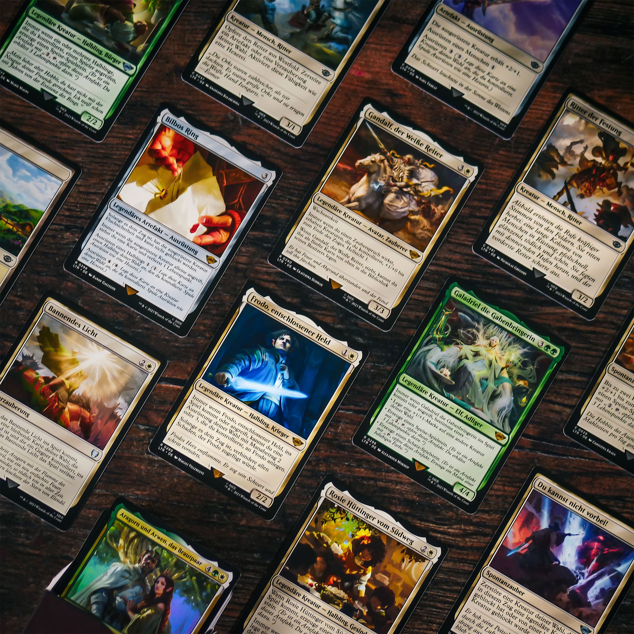 Produktbild Der Herr der Ringe Mittelerde Die Horden Mordors Commander Deck - Magic The Gathering