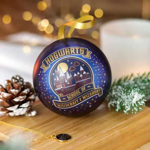 Produktbild Harry Potter - Hogwarts School of Witchcraft Weihnachtskugel mit Kette